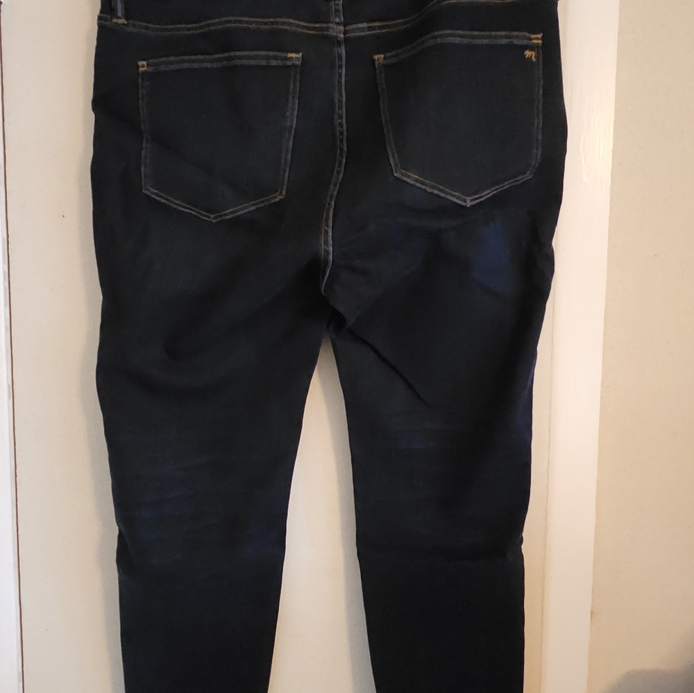 Jeans - Picture 4 of 4